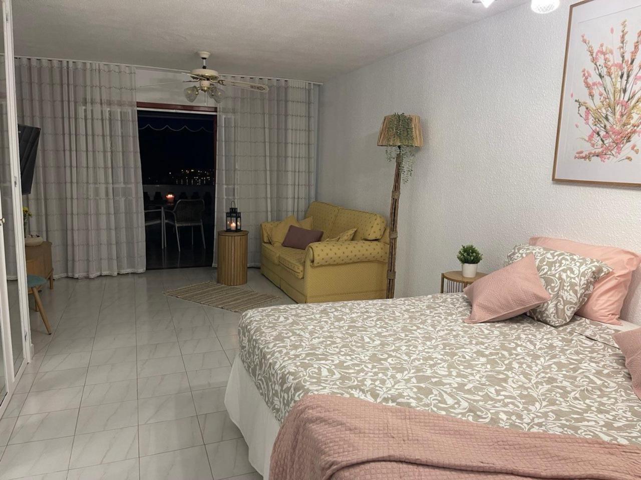 Seaview Port Royal, Los Cristianos, Heated Pool, Wifi ロスクリスティアーノス エクステリア 写真